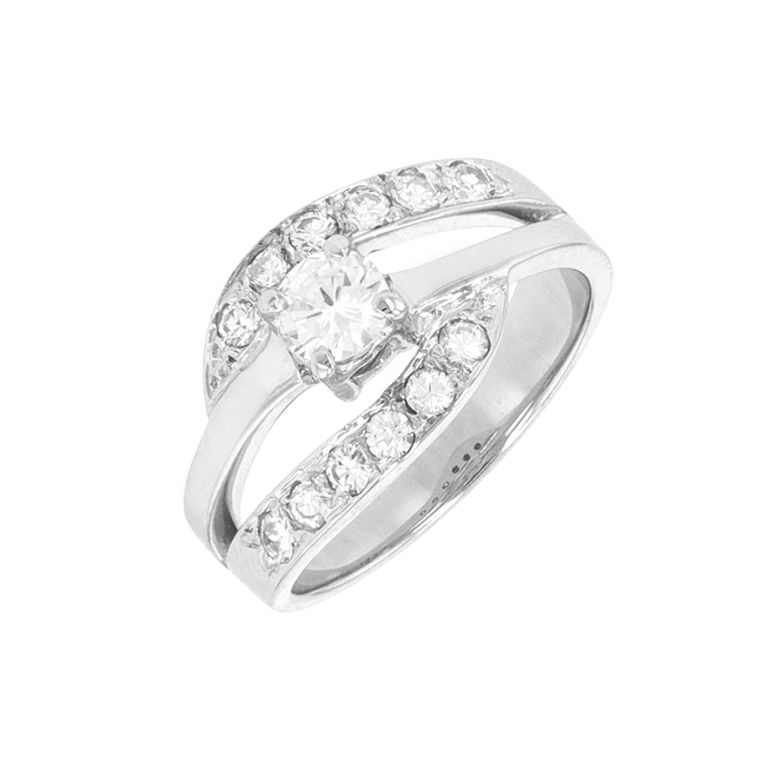 Acheter Bague diamants 0.74 carat or blanc 5.84g Comme neuf - 2100,00 € Bague diamants 0.74 carat or blanc 5.84g Comme neuf - reconditionné disponible sur Gemme Les Bijoux